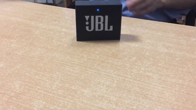 ОБзор беспроводной портативной колонки Jbl Go смотреть онлайн