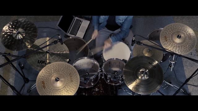 Jonhatan Tenerini - 4 P.I.E. смотреть онлайн