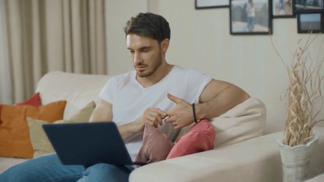 HOW TO MAKE MONEY ONLINE With ChatGPT AI Bot ? #ChatGPT смотреть онлайн