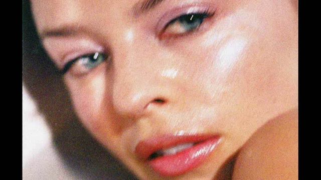 Kylie Minogue - Breathe (Todd Terry Tee Radio Edit) смотреть онлайн