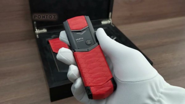 Vertu Signature S Design Black Orange Python