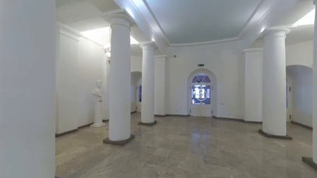Онлайн-экскурсия гида Музея Москвы Ларисы Скрыпник по Петровскому путевому дворцу смотреть онлайн