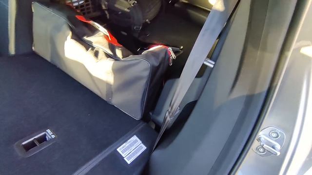 HAVAL JOLION vs GEELY COOLRAY Сравнение Качества Сборки, Габаритов и Конструктива от Владельцев?202 смотреть онлайн