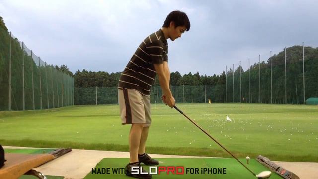"Flamingo-style" golf swing recorded by iPhone app SloPro смотреть онлайн