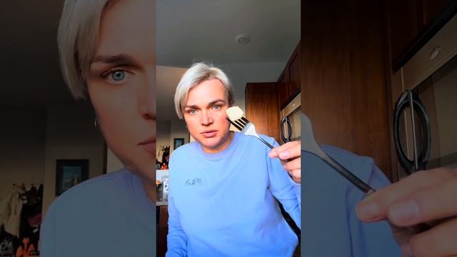 Перекус на переменке ? Моцарела из Костко смотреть онлайн