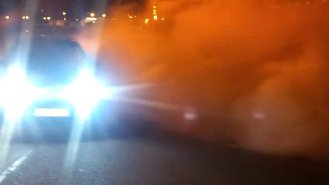Nissan Micra K11 burning rubber смотреть онлайн
