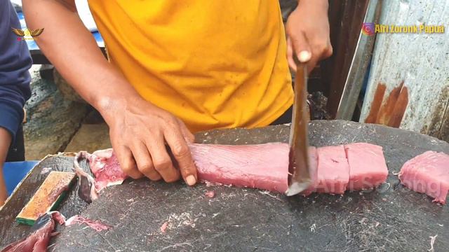 SKILL POTONG IKAN | Menakjubkan Golok Tajam di Dunia Potong Ikan Tuna Oleh Master Pemotong Ikan смотреть онлайн