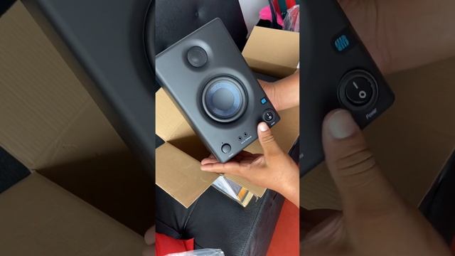 Monitores de estudio Presonus Eris e3.5 смотреть онлайн