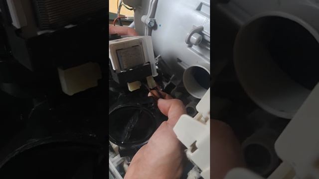 Как выглядит насос на стиральной машинки LG смотреть онлайн