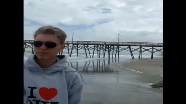 Double Decker - This Day смотреть онлайн