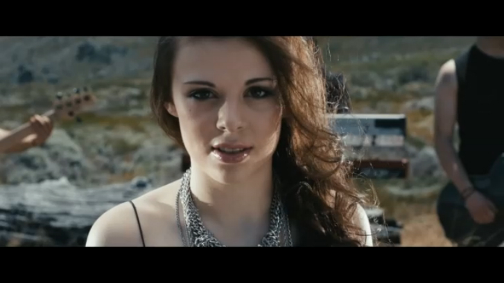 Beyond The Black - In The Shadows смотреть онлайн