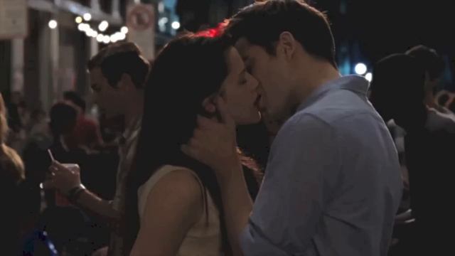 Bella & Edward Cullen - Wedding and honeymoon смотреть онлайн