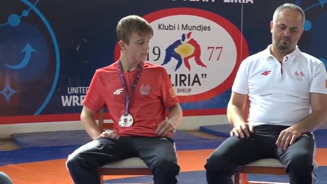 Rrëfimet e Besir Alilit pas kthimit nga Kampionati Europian смотреть онлайн