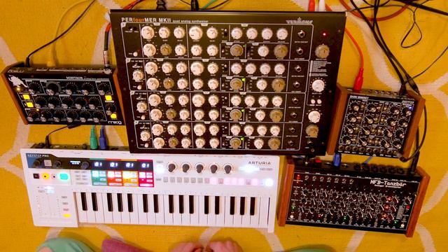 Bad Tamagotchi - techno improvisation with MFB Tanzbar, Vermona Perfourmer, Minitaur, Dark Energy смотреть онлайн