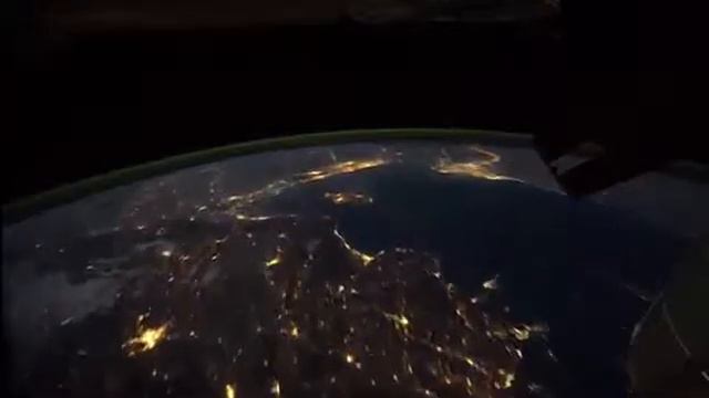 Вид Земли с МКС смотреть онлайн