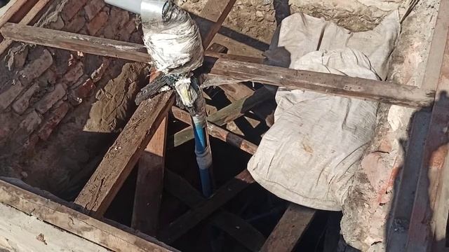 Колонка,полив и водопровод в селе,снимаю утепление.Часть 1. смотреть онлайн