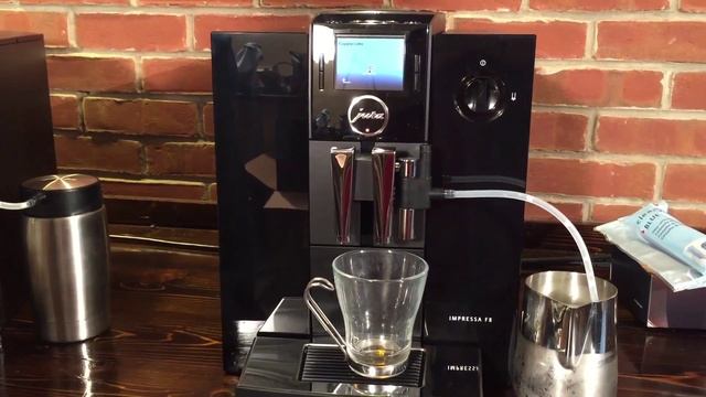 Compare: Jura Impressa C9 and Jura Impressa F8 Espresso Machines смотреть онлайн