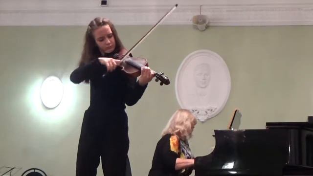 Трифонова Алена. Скрипка. 2 в.г. Интодукция и тарантелла смотреть онлайн
