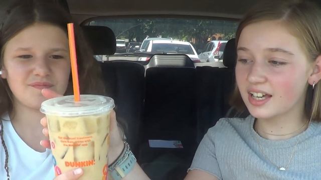 trying dunkin donuts coffee (ft. madeline) смотреть онлайн
