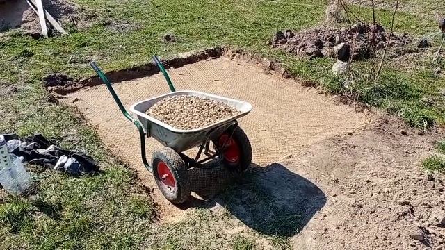 Как трамбовать песок своими руками. Личный опыт. смотреть онлайн