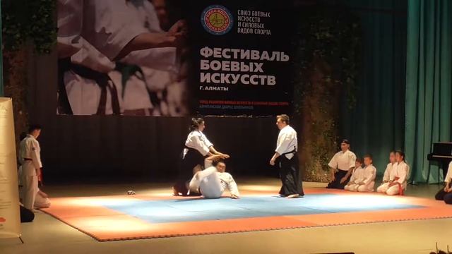 Фестиваль боевых искусств в Алматы 2017 - Айкидо для девушек и женщин (часть 2) смотреть онлайн