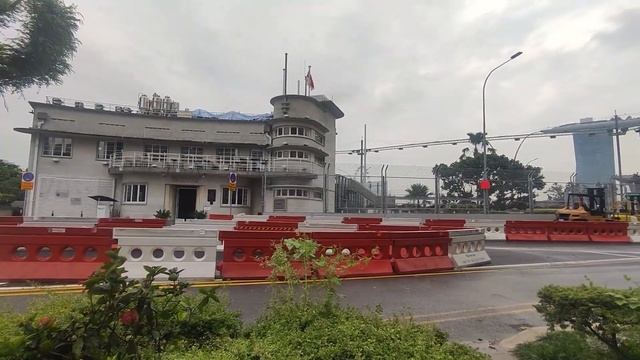 Trip to Singapore MerLion Statue смотреть онлайн