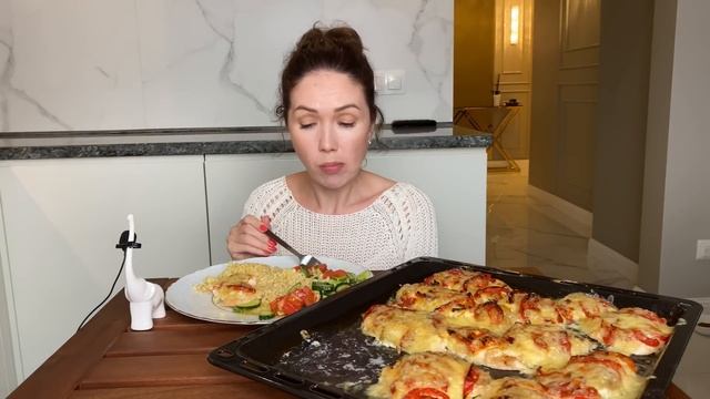 Наглость- второе счастье?!) | где я была? | лучший фитнес | разговорный мукбанг|