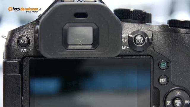 Panasonic FZ300 Hands on Review смотреть онлайн