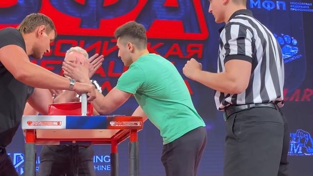 ВФА АРМРЕСТЛИНГ. Легковес в абсолютной весовой категории АБРАМОВ КАРИМДЖОНОВ. ARMWRESTLING смотреть онлайн