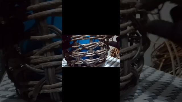 Узор - плетение "Сцепка" для изделий из искусственного ротанга.Просто,быстро,легко. смотреть онлайн