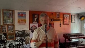 Незнакомка.