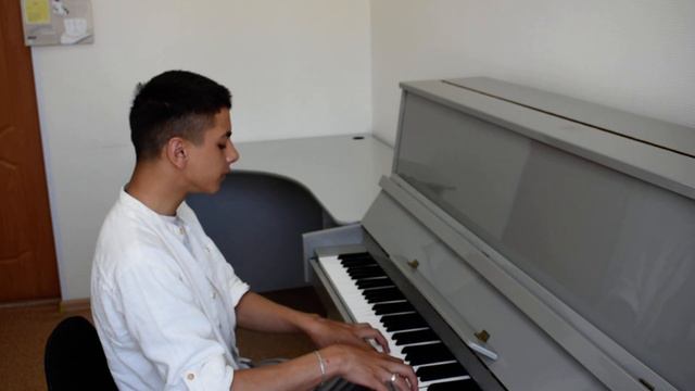 Кожухарев Давид, 15 лет, г. Новосибирск - ДШИ "Гармония" смотреть онлайн