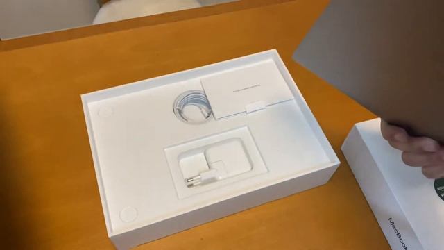 Unboxing MacBook Air M1 512gb reacondicionado смотреть онлайн