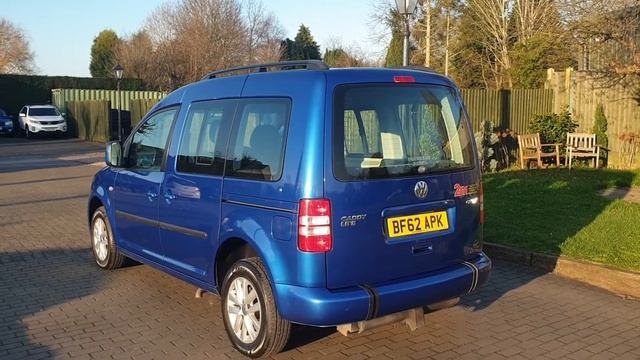 Volkswagen Caddy Life 1.6 TDI C20 Life DSG POWERBOOT & RAMP FOR WHEEL CHAIR - www,sjraynercars.co.u смотреть онлайн