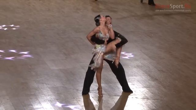 Saverio Loria - Zeudi Zanetti, 1/2 Rumba смотреть онлайн