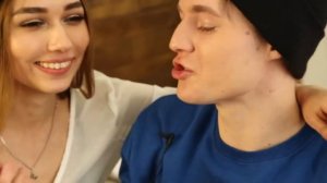 КАК НАУЧИТЬСЯ ЦЕЛОВАТЬСЯ С ЯЗЫКОМ В  18 лет