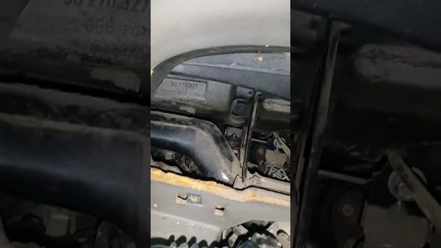 Opel Vectra А 2л 1989 года. Замена коробки автомат на механику смотреть онлайн