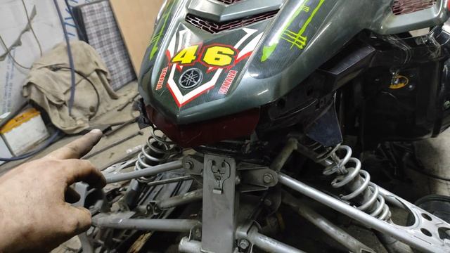 Самодельный снегоход YAMAHA с двигателем 1KR приобретает облик. смотреть онлайн