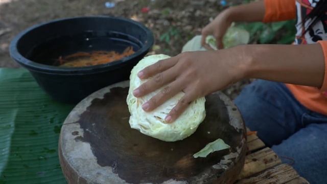 Изумительное приготовление креветок, запеченных с овощами, рецепт - Удивительное видео смотреть онлайн