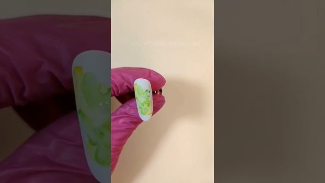 Дизайн ногтей, акварель и камни из потали смотреть онлайн