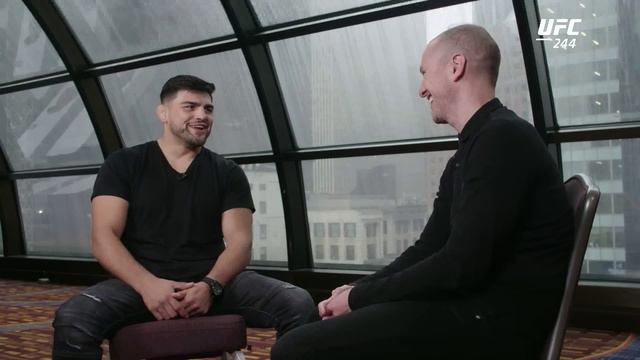 "I will knock Darren Till out in the first round!" Kelvin Gastelum reveals Till's weakness смотреть онлайн