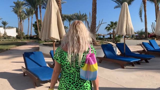 Празднуем день рождения знакомых в ресторане A la Carte А ля Карт в отеле Siva Sharm | АРИНА БЕЛАЯ смотреть онлайн