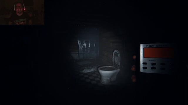 Phasmophobia new Spirit Box voice is creepy as hell смотреть онлайн