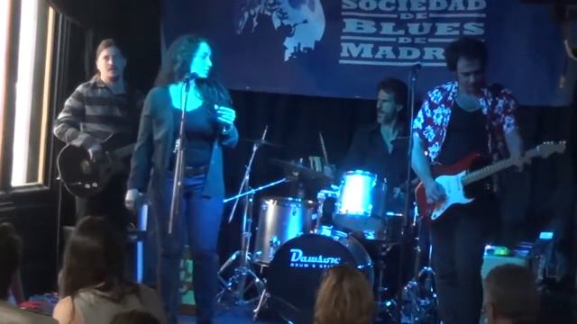 Sweet Marta & The Mighty Blues Band - Wild About You Baby смотреть онлайн