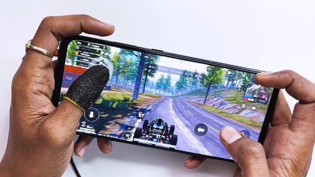 Playing BGMI with 720Hz TSR Phone ? Redmagic 7 смотреть онлайн