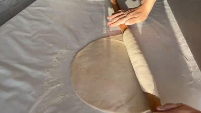 Еттің қамыры. Тесто для бешбармака. Қазақша рецепт смотреть онлайн