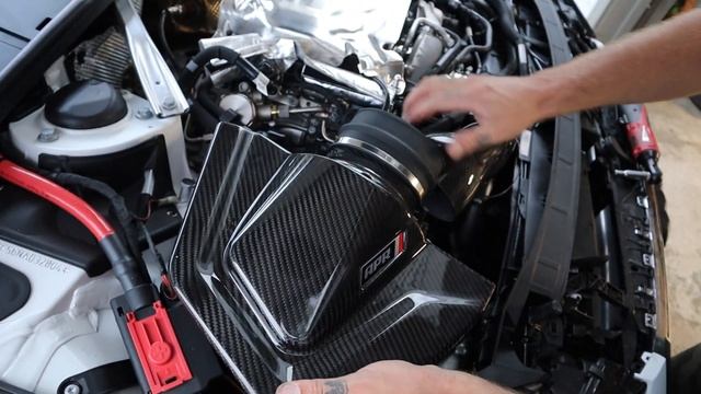 Installing APR Intake on my 2022 B9.5 Audi S5 Sportback (SHE WHISTLES) смотреть онлайн