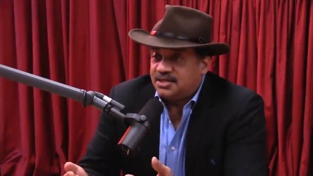 Neil deGrasse Tyson on How Monster's Inc Got the 4th Dimension Right смотреть онлайн