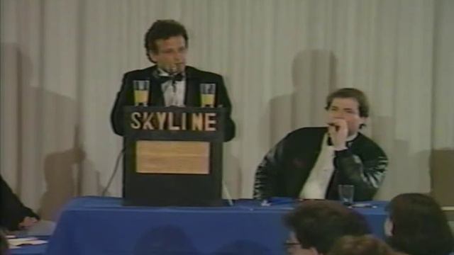 Ken Ober Roasts Mike Rowe смотреть онлайн