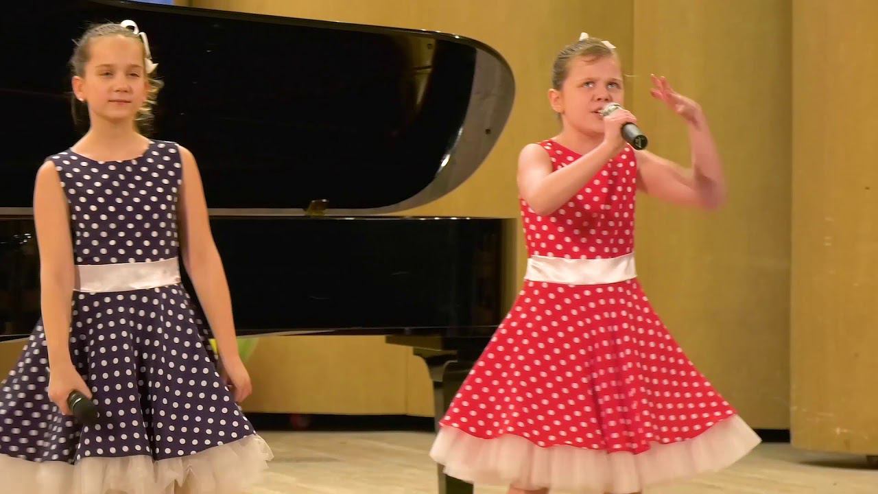 Сл. и муз. Б. Потемкина "Наш сосед" смотреть онлайн